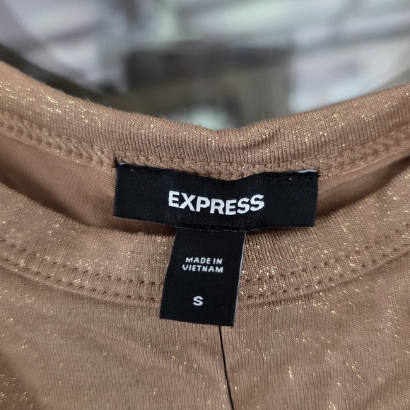 NWT Express Gold Sleeveless Jumpsuit Romper SHIMMER Small - Picture 2 of 4